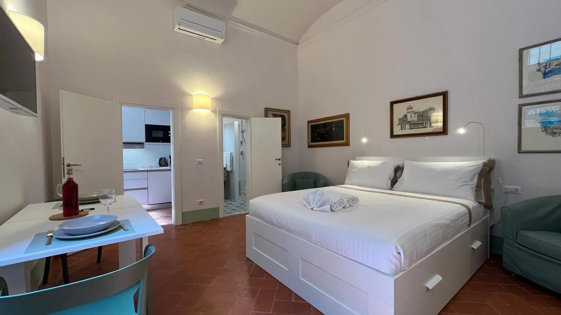 Pinti Apartment Floransa
