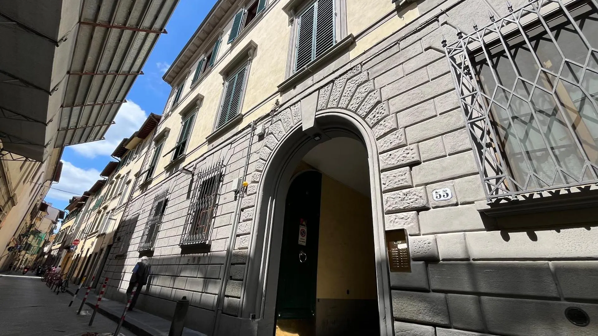 Pinti Apartment Floransa 0*,